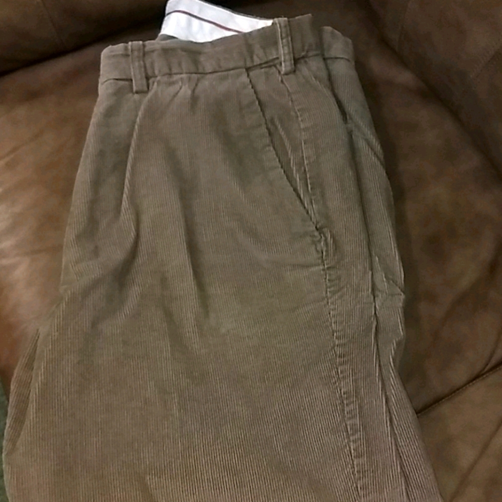 Mens Hagger cords slightly used 36x29